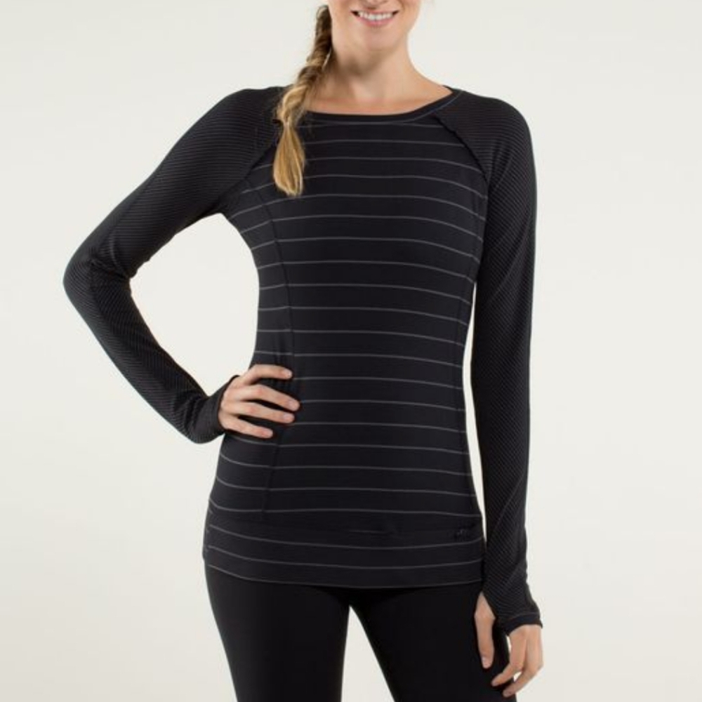 🧘🏻‍♀️ Lululemon full tilt long sleeve black striped
